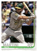 تحميل الصورة إلى عارض المعرض، 2019 Topps #618a Nick Martini