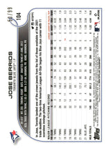 将图片加载到图库查看器,2022 Topps Chrome #104 Jose Berrios Green Refractor #/99