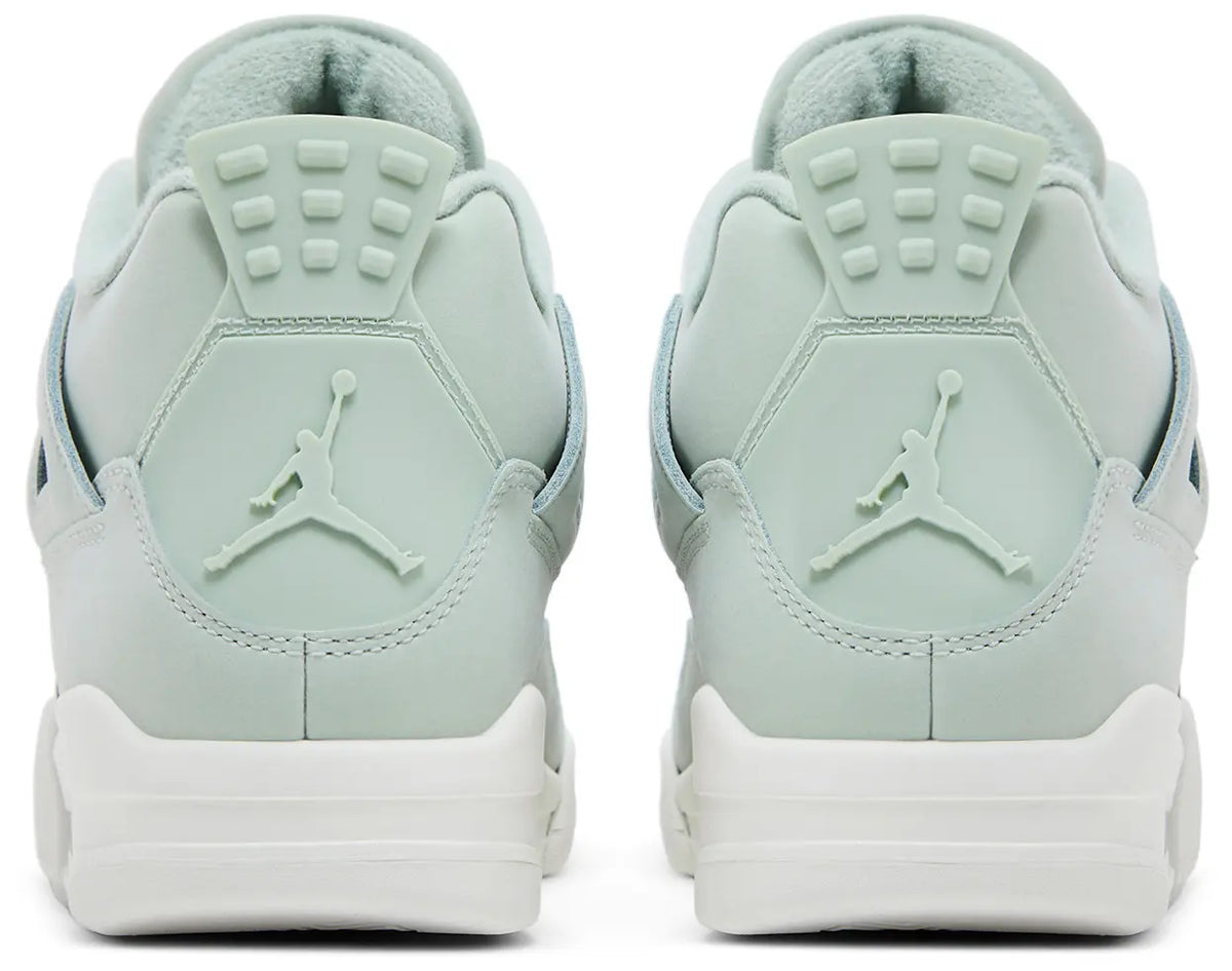 Air Jordan 4 Retro 'Abundance / Seafoam' Size 11.5W / 10M