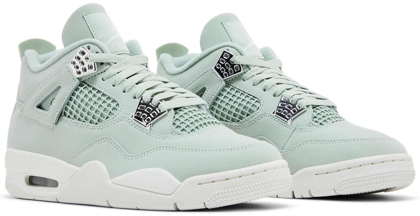 Air Jordan 4 Retro 'Abundance / Seafoam' Size 11.5W / 10M