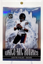تحميل الصورة إلى عارض المعرض، 2021 Donruss Optic Justin Fields White Hot Rookies Holo Silver Prizm RC WHR-2 Bears