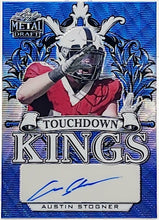 تحميل الصورة إلى عارض المعرض، 2022 Leaf Metal Draft Touchdown Kings Blue Shimmer / 25 Austin Stogner Auto #TK-AS2
