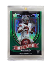 تحميل الصورة إلى عارض المعرض، 2021 Panini Prizm Crusade Green Rookie Justin Fields RC #163 Ohio State Buckeyes