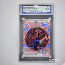 将图片加载到图库查看器,2019 Panini Mosaic Blue Refractive Auto Dominique Wilkins #294 ISA