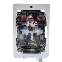 将图片加载到图库查看器,2021 Panini Select ZEBRA Prizm Die Cut Mac Jones RC #51 New England Patriots