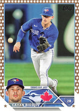 تحميل الصورة إلى عارض المعرض، 2023 Topps Gold Star Baseball Cards #512-563 Choose Yours