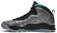 تحميل الصورة إلى عارض المعرض، (2007) حذاء Jordan 11 Low IE Black Zest الجديد مقاس 7.5W / 6 سنوات
