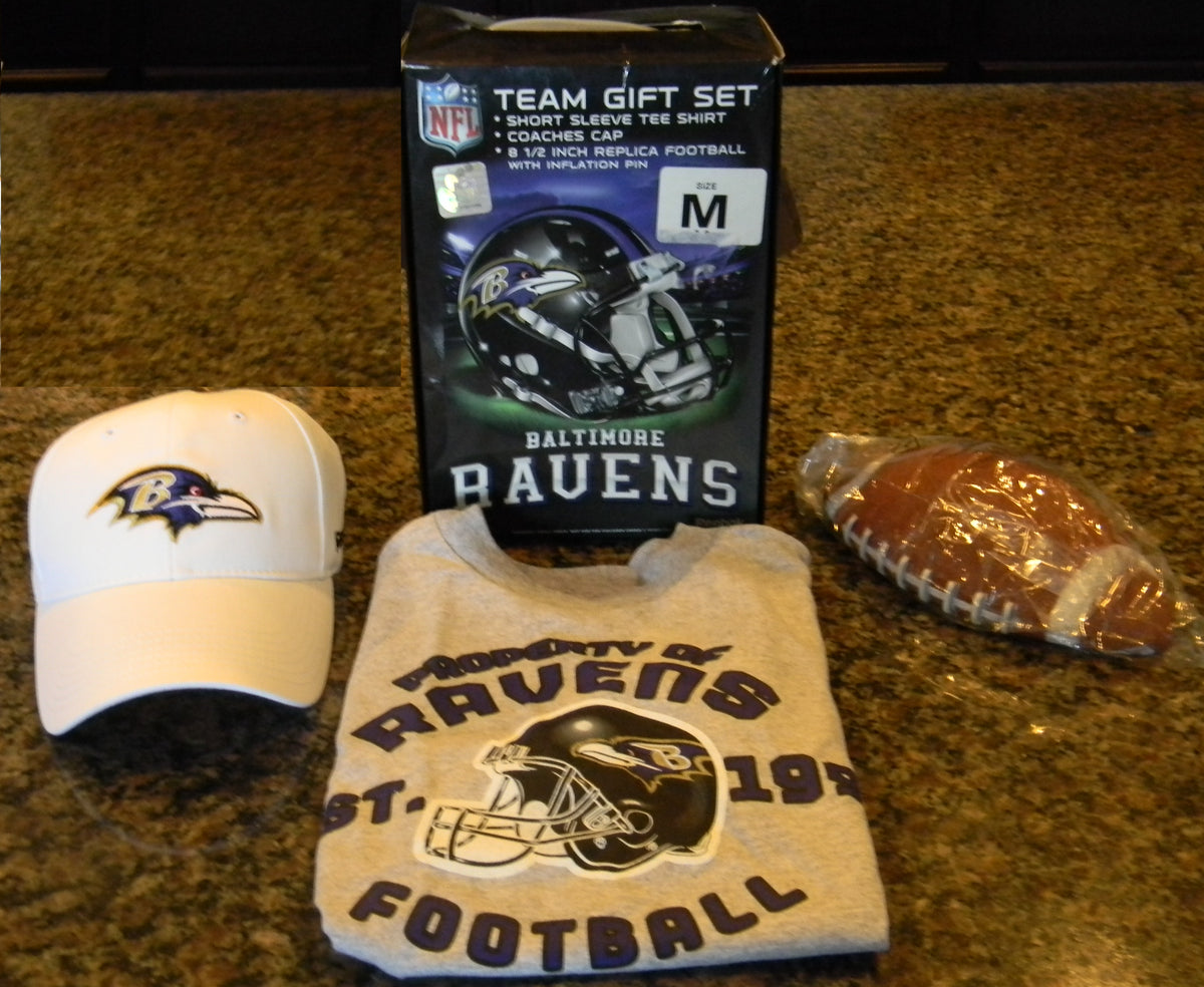 Reebok Baltimore Ravens Youth NFL Gift Set with T-Shirt, Cap & Football - M