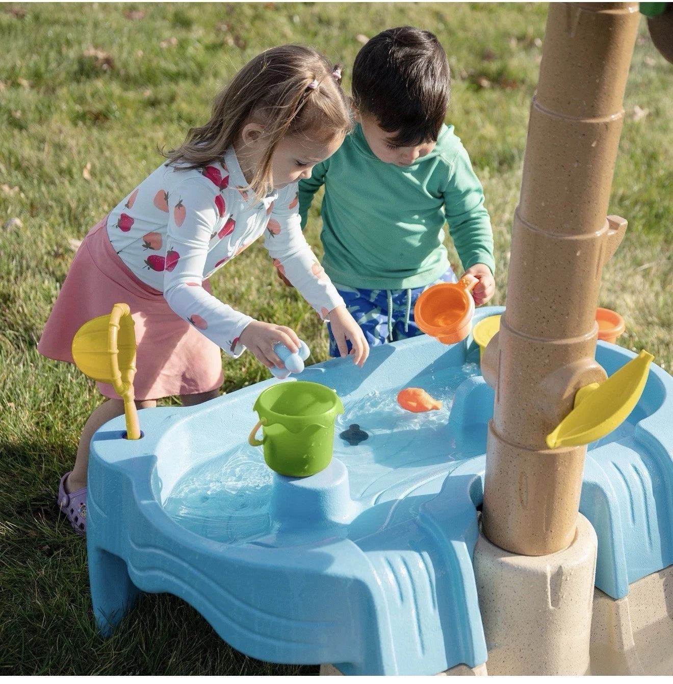Step2 Tropical Splash Water Park - Open Box