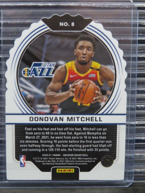 2020-21 Obsidian Donovan Mitchell Supernova Electric Etch Red Flood SSP #8 Jazz