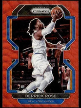 将图片加载到图库查看器,2021-22 Panini Prizm Red Wave #82 Derrick Rose