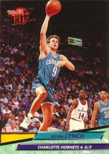تحميل الصورة إلى عارض المعرض، 1992-93 Fleer Ultra Kevin Lynch #233 Charlotte Hornets