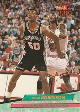 将图片加载到图库查看器,1992-93 Fleer Ultra David Robinson #167 San Antonio Spurs