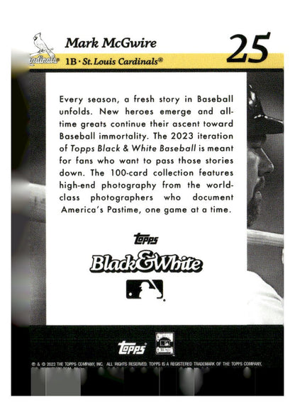 2023 Topps Black & White #25 Mark McGwire