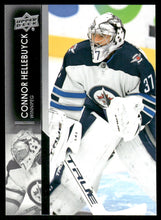 تحميل الصورة إلى عارض المعرض، 2021-22 Upper Deck #446 Connor Hellebuyck
