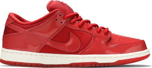 Nike SB Dunk Low Red Patent Leather (2015) SIze 8M/9.5W