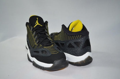 (2007) Jordan 11 Low IE Black Zest  New Size 7.5W / 6Y