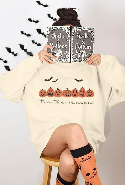 Women's Halloween Pumpkin Face Graphic Crewneck Sweatshirt, Cream Size Medium