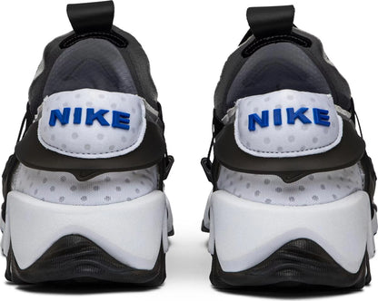 Nike Adapt Huarache White Black Size 9.5M / 11W New