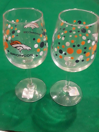 NFL Teams Wine Glass - Assorted Team & Style Choose your