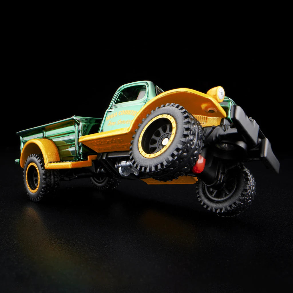 Hot Wheels Collectors RLC Exclusive Holiday 1952 Dodge Power-Wagon