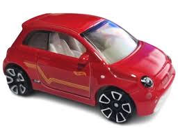 2023 Hot Wheels Fiat 500e (Red) Green Speed 8/10, 144/250