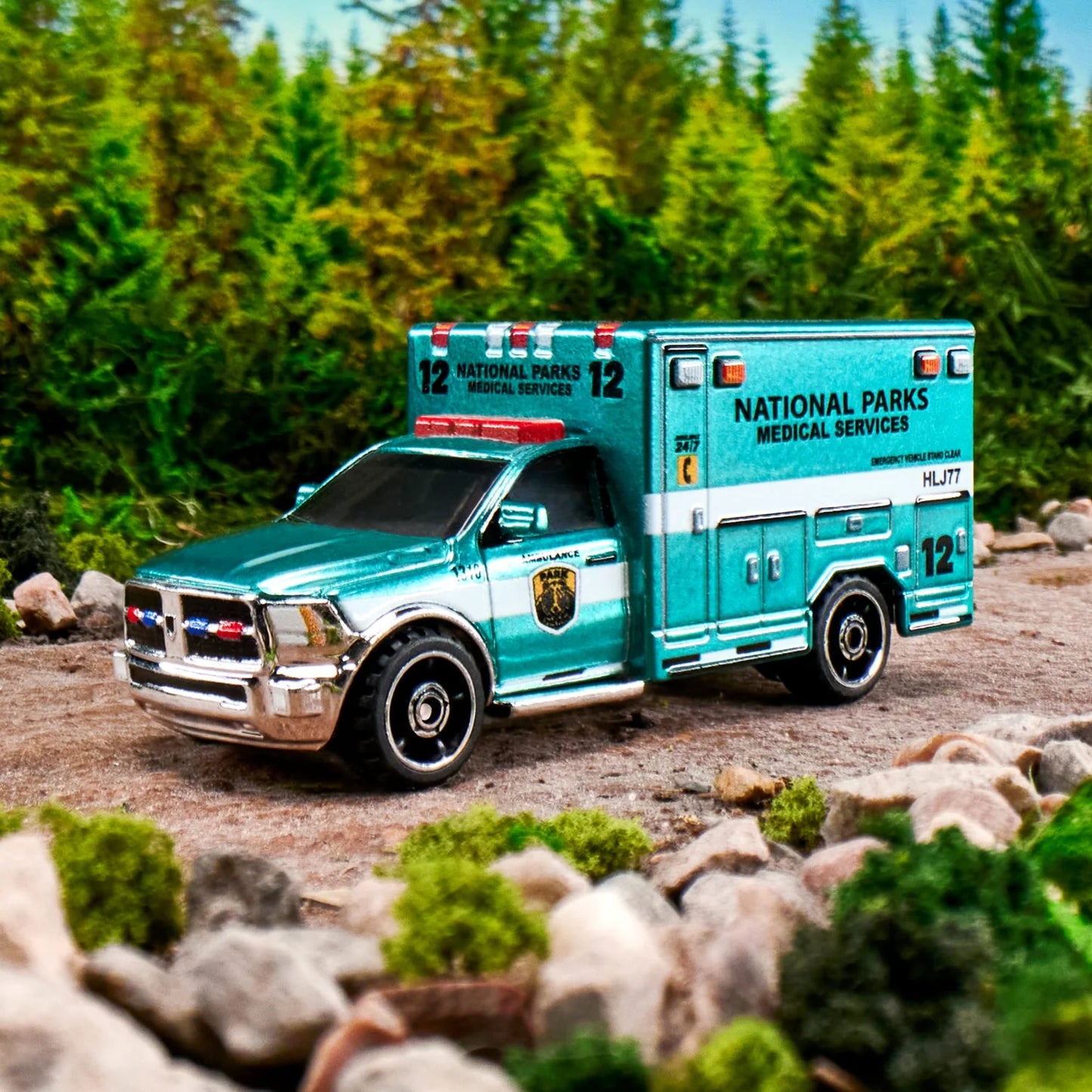 Matchbox Collectors Matchbox 2019 Ram Ambulance - walk-of-famesports