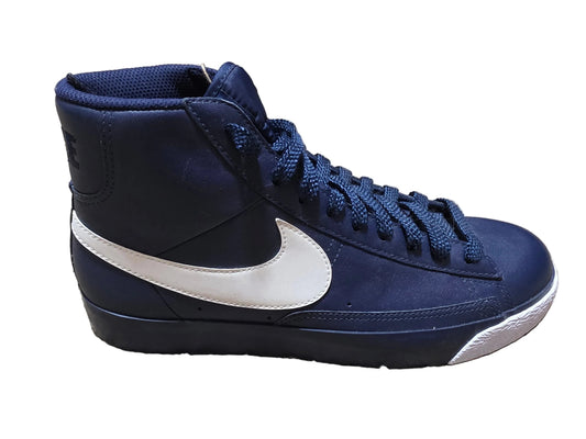 SAMPLE BLAZER MID LE OBSIDIAN WHITEW Size 9M / 10.5W New