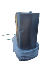 تحميل الصورة إلى عارض المعرض، Kohler 47L Step Trash Can Open Box
