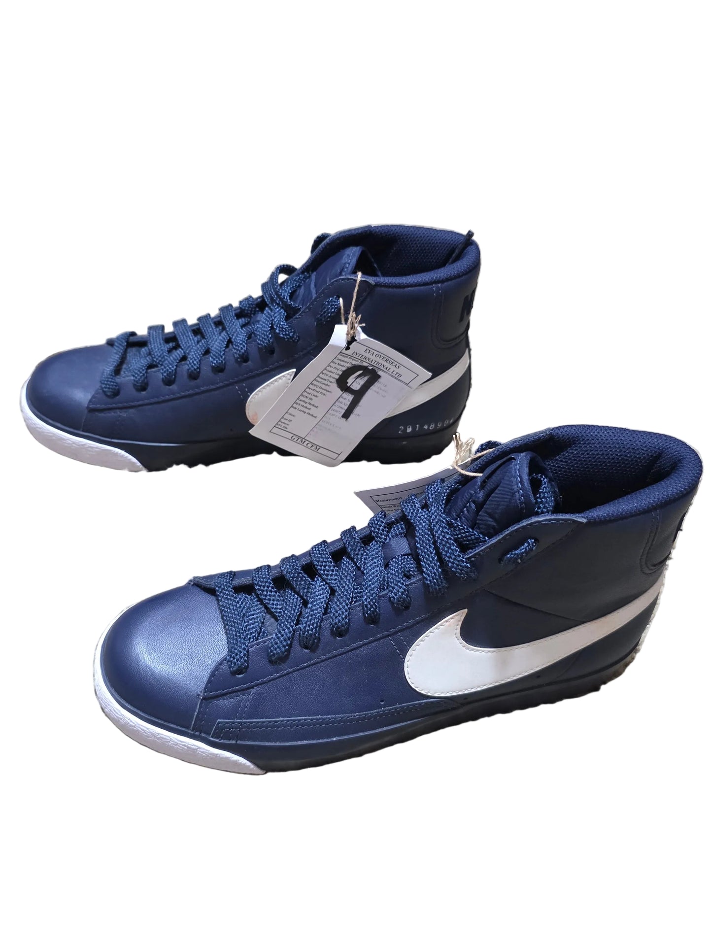 SAMPLE BLAZER MID LE OBSIDIAN WHITEW Size 9M / 10.5W New