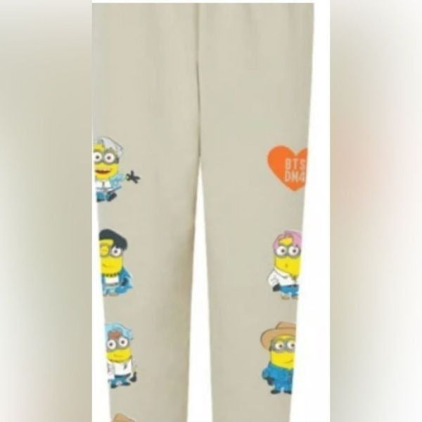 BTS x Despicable Me Minion Sweatpants SZ Small