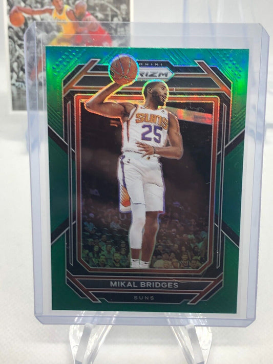 2022-23 Panini Prizm Mikal Bridges Green Prizm #120 Phoenix Suns - walk-of-famesports