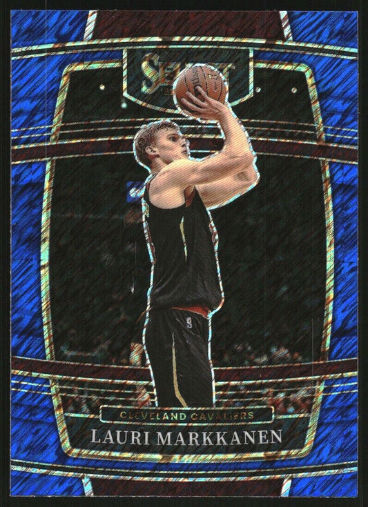 2021-22 Panini Select Lauri Markkanen Blue Prizm #90 Cleveland Cavaliers