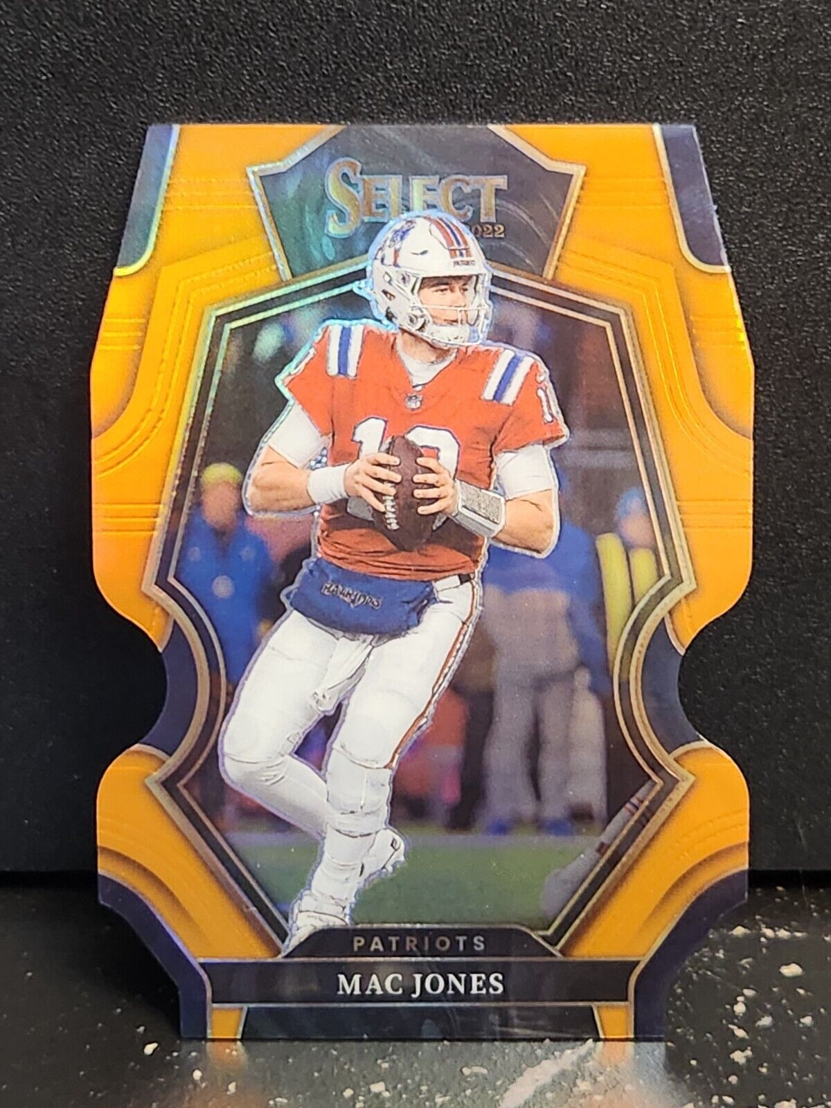 Mac Jones 2022 Panini Select Orange Premier Level Prizm Die Cut 005/199 Patriots SP
