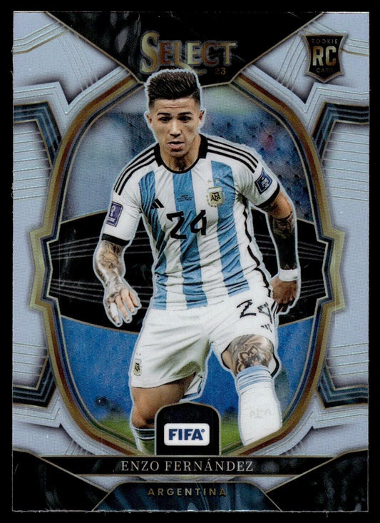 2022-23 Select FIFA Enzo Fernandez Rookie Silver Prizm #26 Argentina - walk-of-famesports