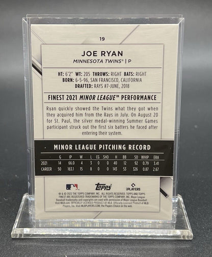 2022 TOPPS Finest Joe Ryan Rookie #19 Minnesota Twins