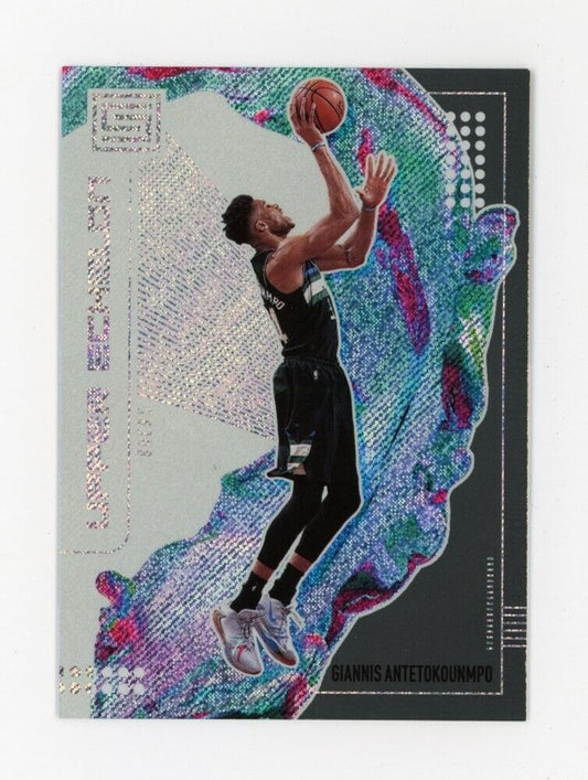 2019-20 Panini Status GIANNIS ANTETOKOUNMPO Rare UPPER ECHELON INSERT #10 Bucks