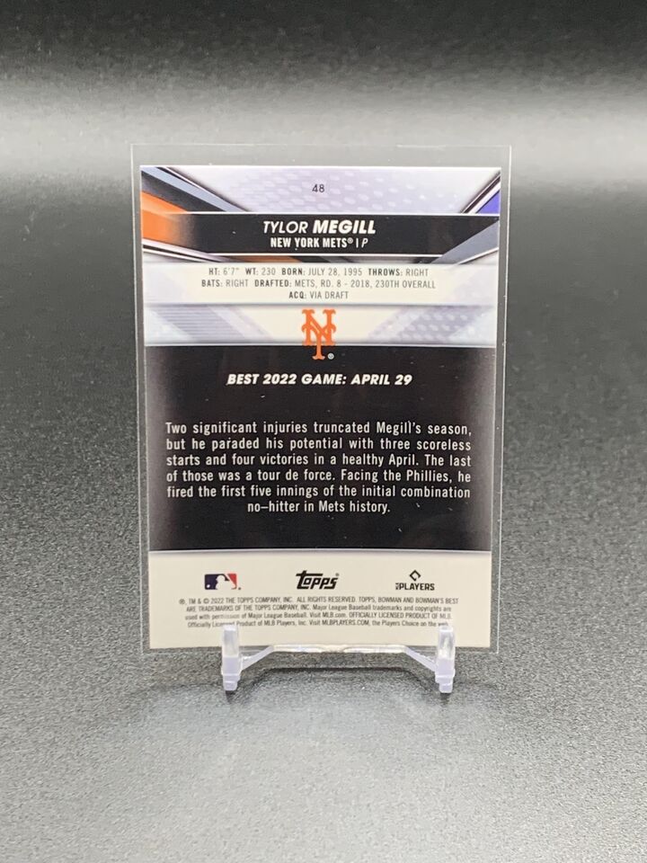 2022 Bowman's Best Atomic Refractor Tylor Megill #48 New York Mets