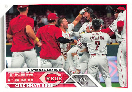 2023 Topps Cincinnati Reds Team Card 610 Cincinnati Reds