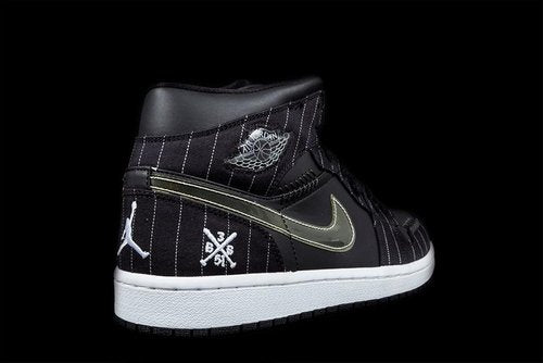 Jordan 1 Retro Barons - Opening Day Size 5.5Y / 7W  New