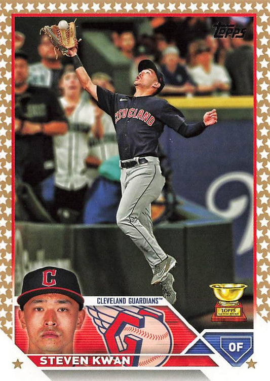 2023 Topps Gold Star Steven Kwan #116 Cleveland Guardians