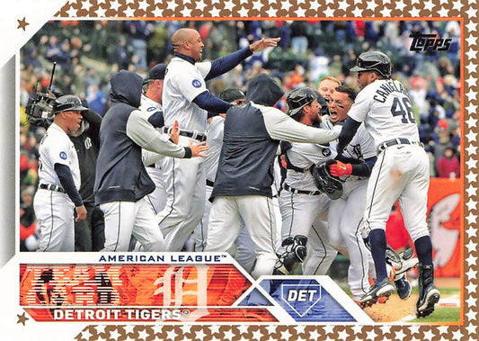 2023 Topps Gold Star Gold Star Detroit Tigers Team Card 555 Detroit Tigers