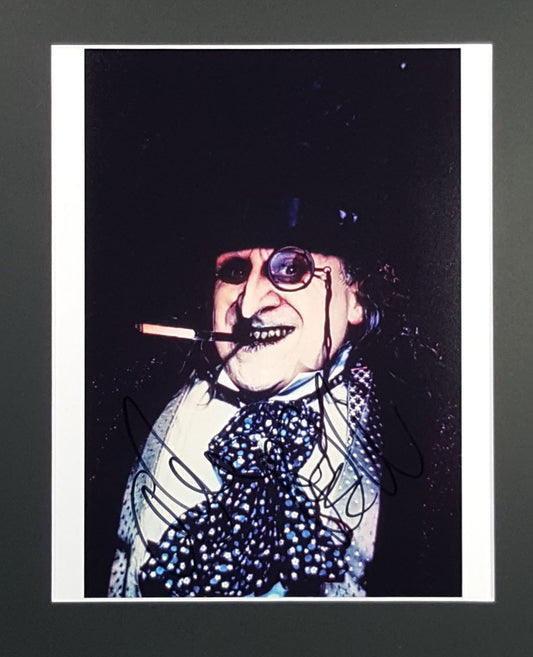 Danny DeVito Signed Autographed 8x10 Matted