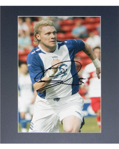 Garry O'Connor Signed Autographed 8x10 Matted