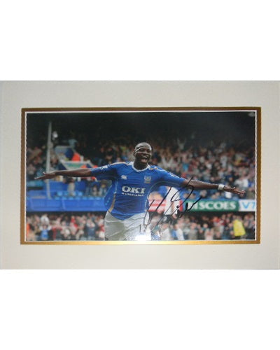 John Utaka Signed Autographed 8x10 Matted