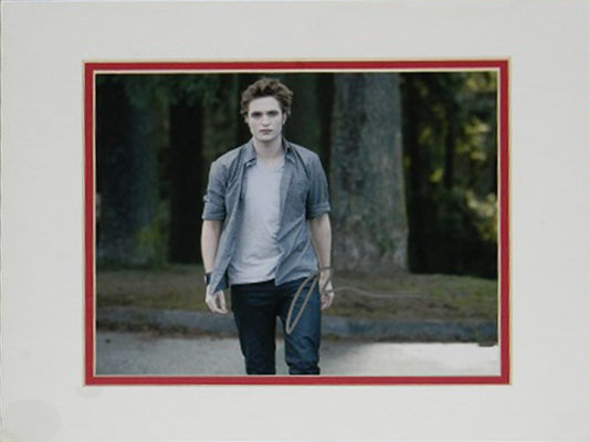 Robert Pattinson Signed Autographed 8x10 in Eclipse